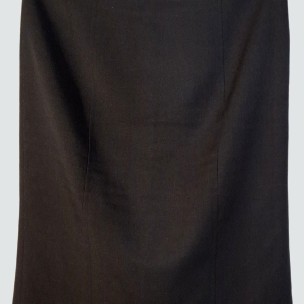 Jones Studio Black Knee-Length Skirt - Size 4